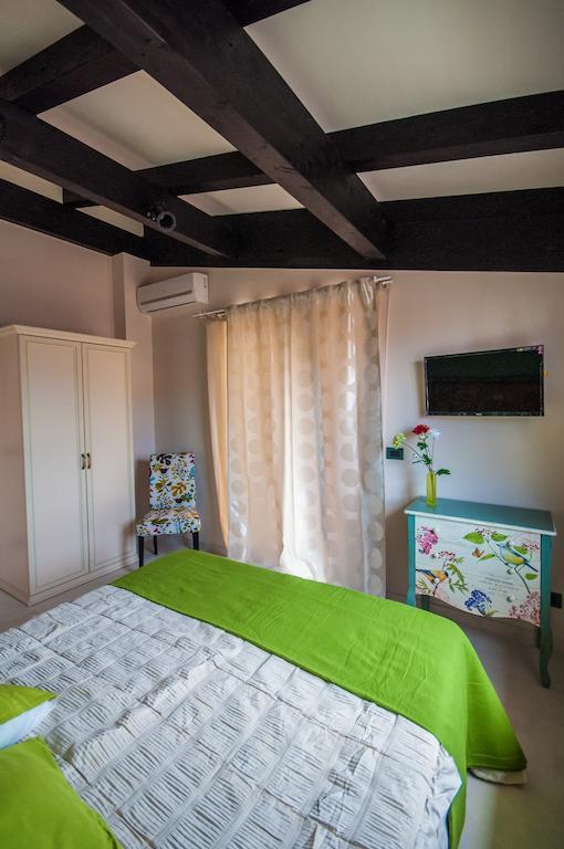 B&B I Fiori Del Mare Agropoli Habitación foto